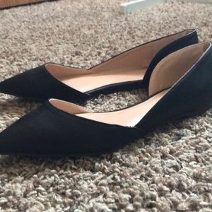 Black Flats with pointed toe